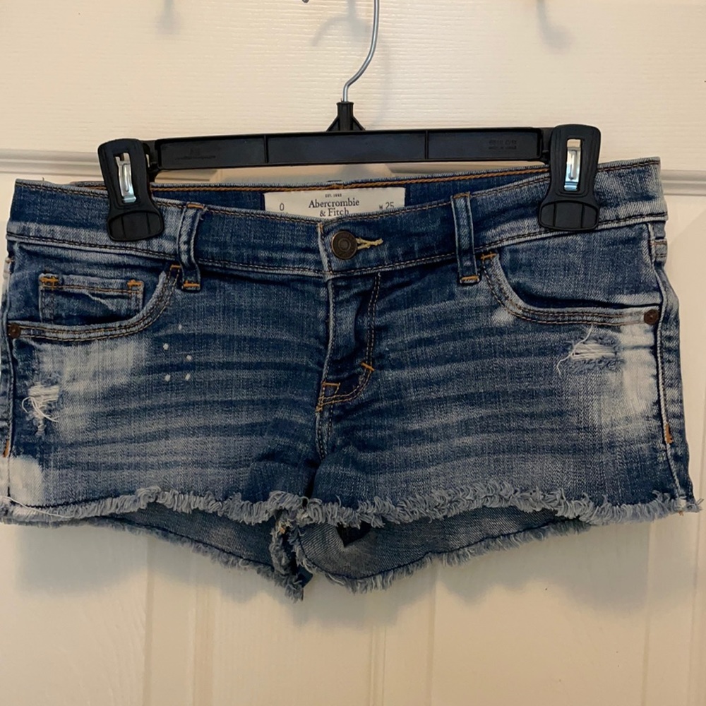 Abercrombie low rise Jean shorts